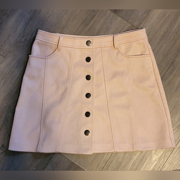 Zara | Button Up Pink Mini Skirt - Picture 7 of 8